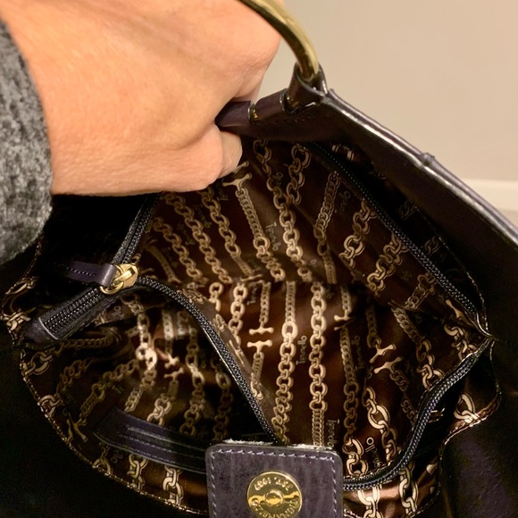 Tignanello Navy NWT Leather Italian Purse - Picture 7 of 11